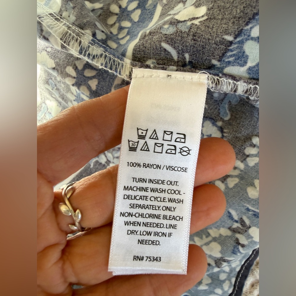 LUCKY BRAND Strappy V-Neck Gathered Floral Paisley Maxi Dress, MSRP $99, 1X - Picture 10 of 10